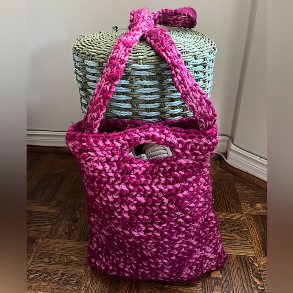 GAP Y2K Purple Crochet Knit Wool-Blend Crossbody Bag - Picture 1 of 11